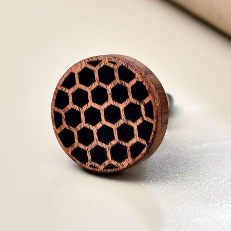 Black and Brown Round Wooden Cabinte Knob for Kids Drawer